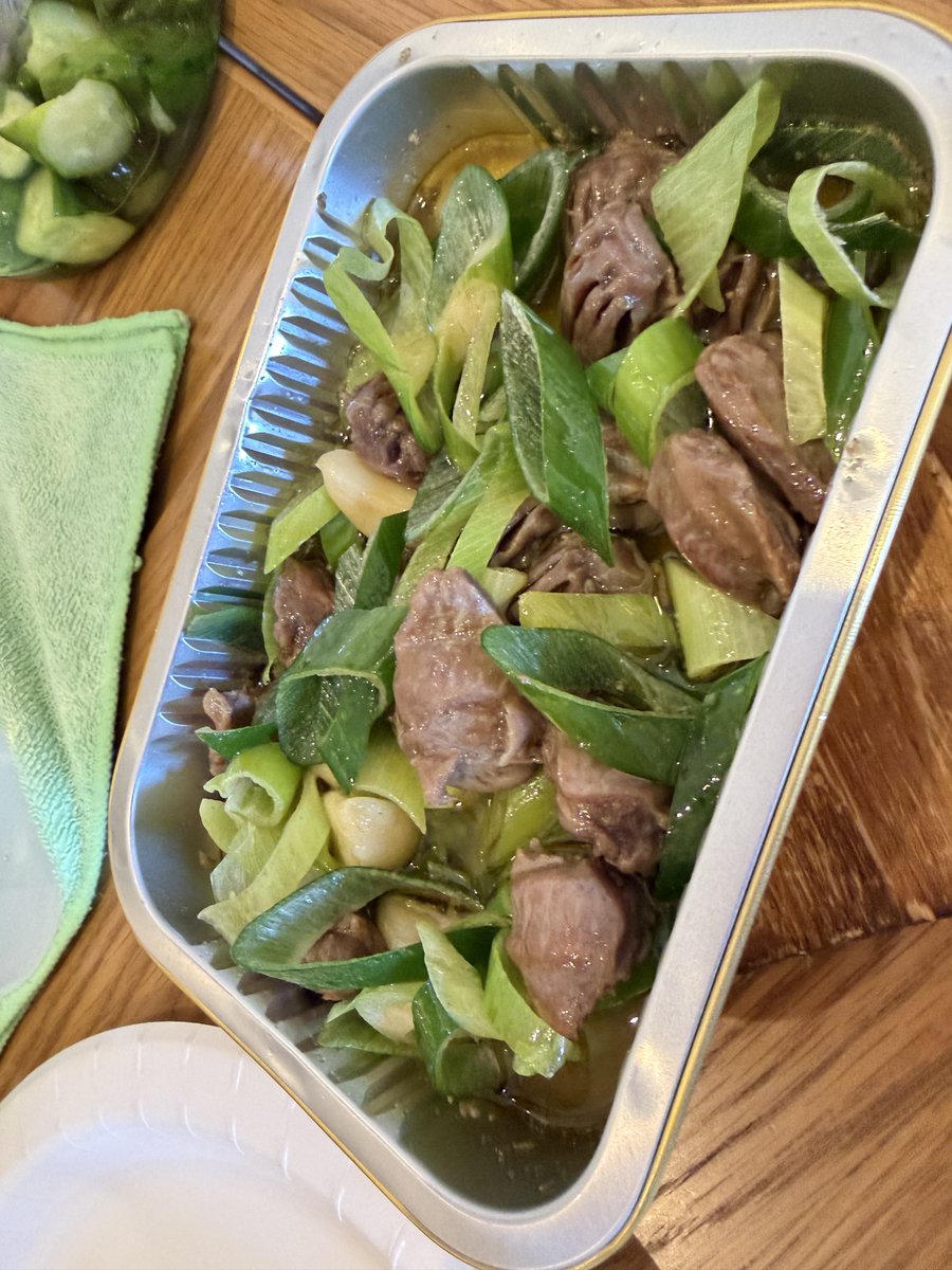 jian4yi1's tweet image. 時系列めちゃくちゃだけど…。
地元でBBQをしました！お酒も美味しく、何よりも地元の人たちとワイワイできるのがそりゃもう楽しいわけで。
ゴールデンウィーク、満喫してます♪
#BBQ #邑楽町