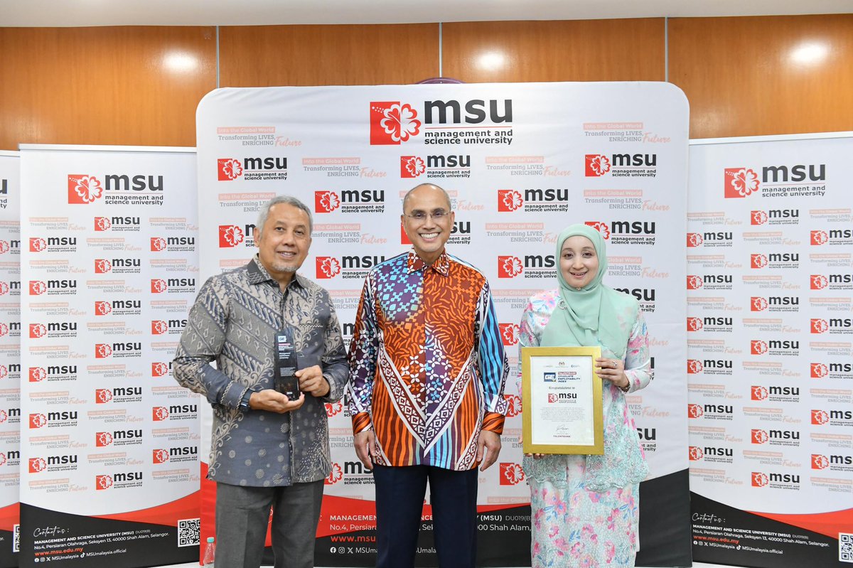 MohdShukriYajid's tweet photo. Well done to teams at @MSUmalaysia and our industry partners for this recognition by Talentbank Graduate Employability Index, with a 6-star rating in Employability for Dentistry, Hospitality Mgmt, Tourism, and Law. Strong showing of confidence and quality education. @msuacademy https://t.co/9Y4CtV3lv4