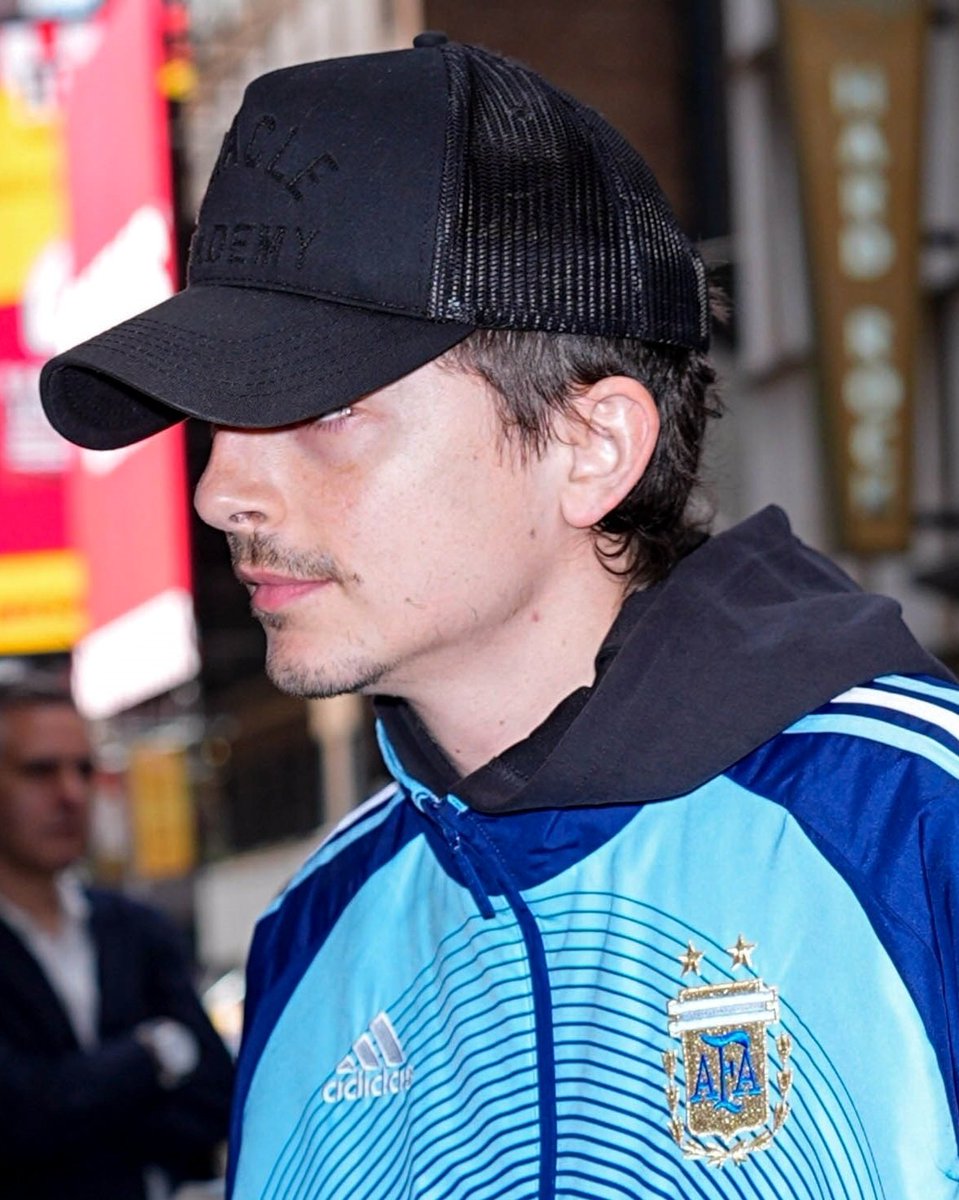 DreamyTimo's tweet photo. Timothée x Adidas x Argentina 
🇦🇷⚽ https://t.co/upt52c7wgn