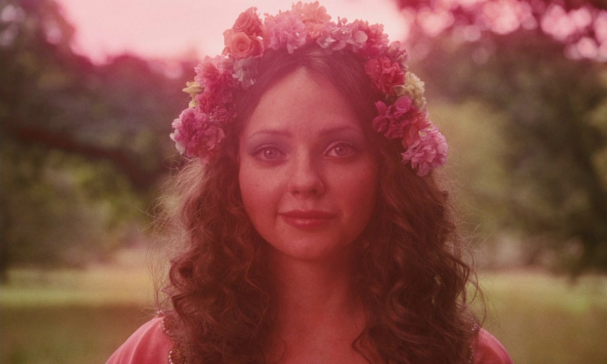 MoviesFrame_'s tweet image. The Ugly Stepsister

#Cinema #MovieFrames #Viral #Cinemaframes
