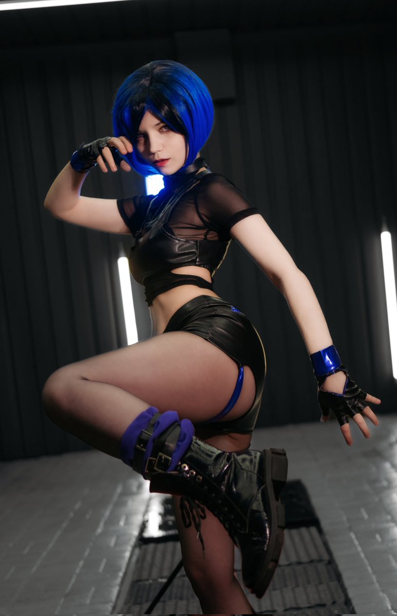 natariyasama's tweet photo. Reina Teaser! 🖤

#tekken #tekkencosplay #tekken8cosplay #reinacosplay #tekken8 https://t.co/yV9w2uxVgs