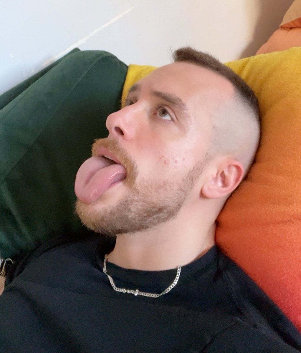 Zaddy tweet media