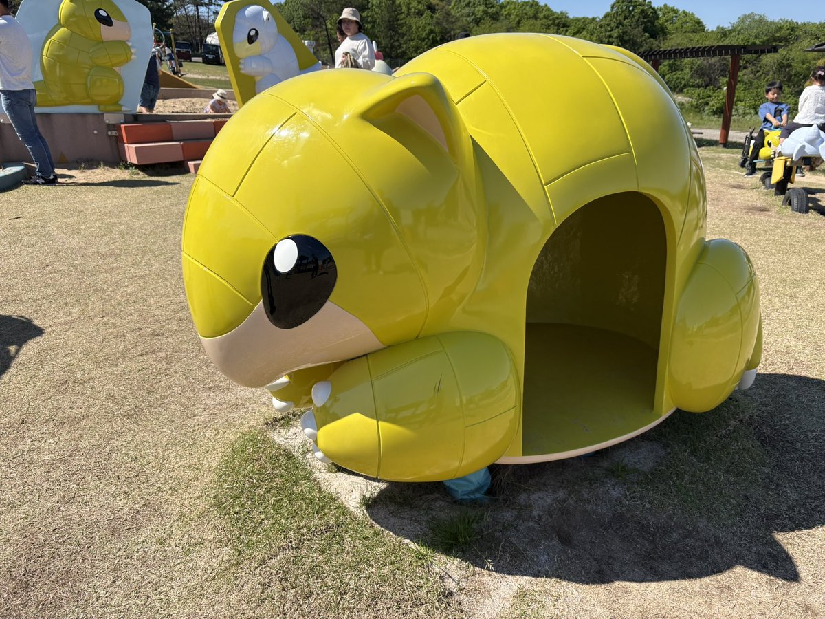 ポケ蓋コンプリート㊗️🎉
コナン色々まわってきた!
次は平日とかに行って
ゆっくり観光したいw