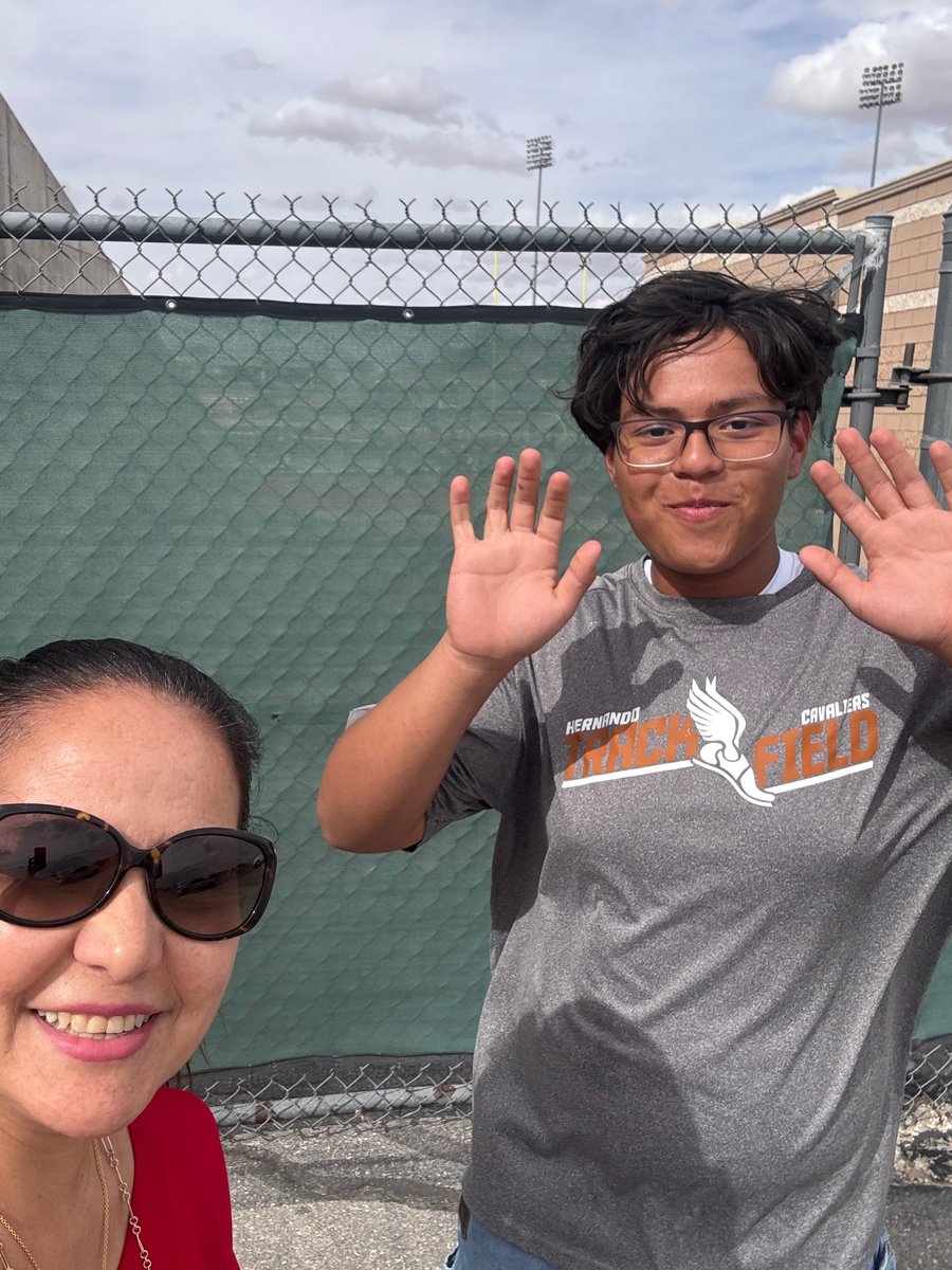 RuvalcabaVSP's tweet photo. Our VSP kids now 7th , at the district meet 
 priceless Kodak moments ! 💪 
@EPISD_COTE @SISD_PR @michaelanajera1 @SISD_ES @SISD_PR @SISD_Herrera @jim_vasquez20 @JNunn_ADM @sisd_hr @SISD_ES @blissmwr @USWNT @USMNTONLY1 @JNunn_AD https://t.co/73pGDsmoNl