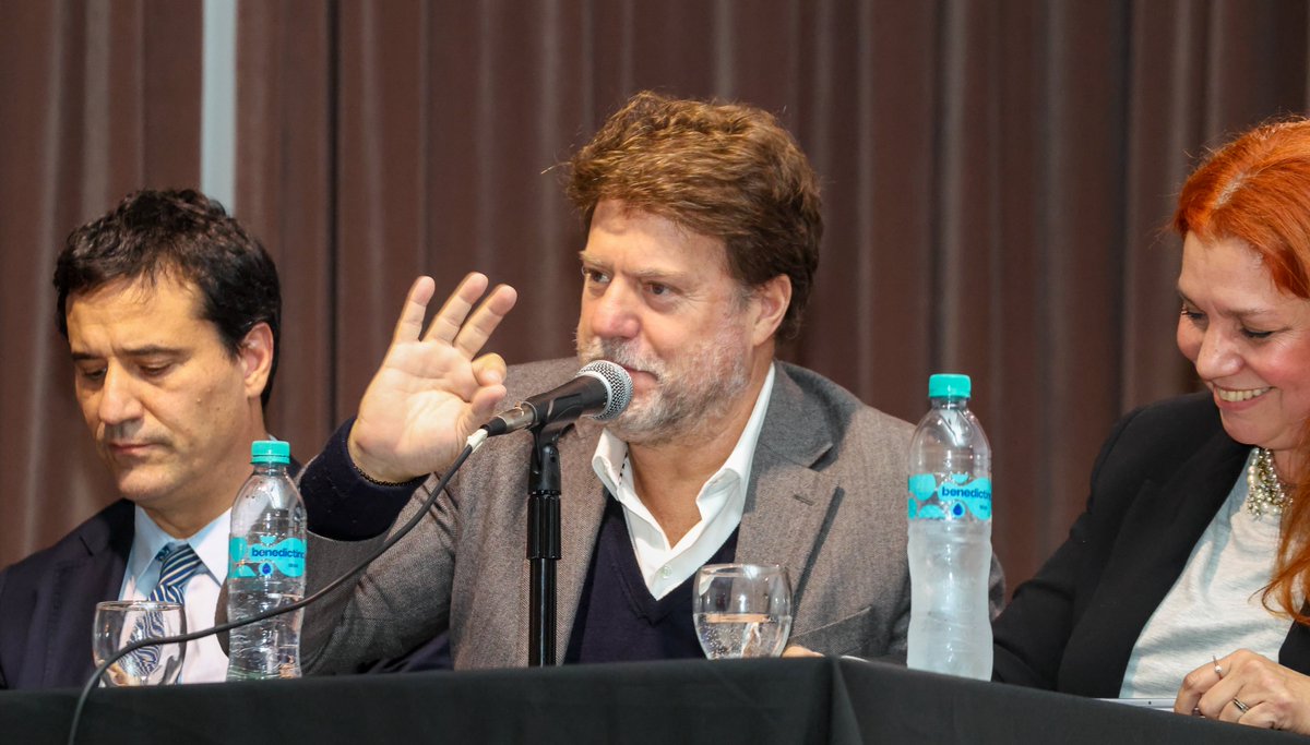 Diego R Garciarena tweet media