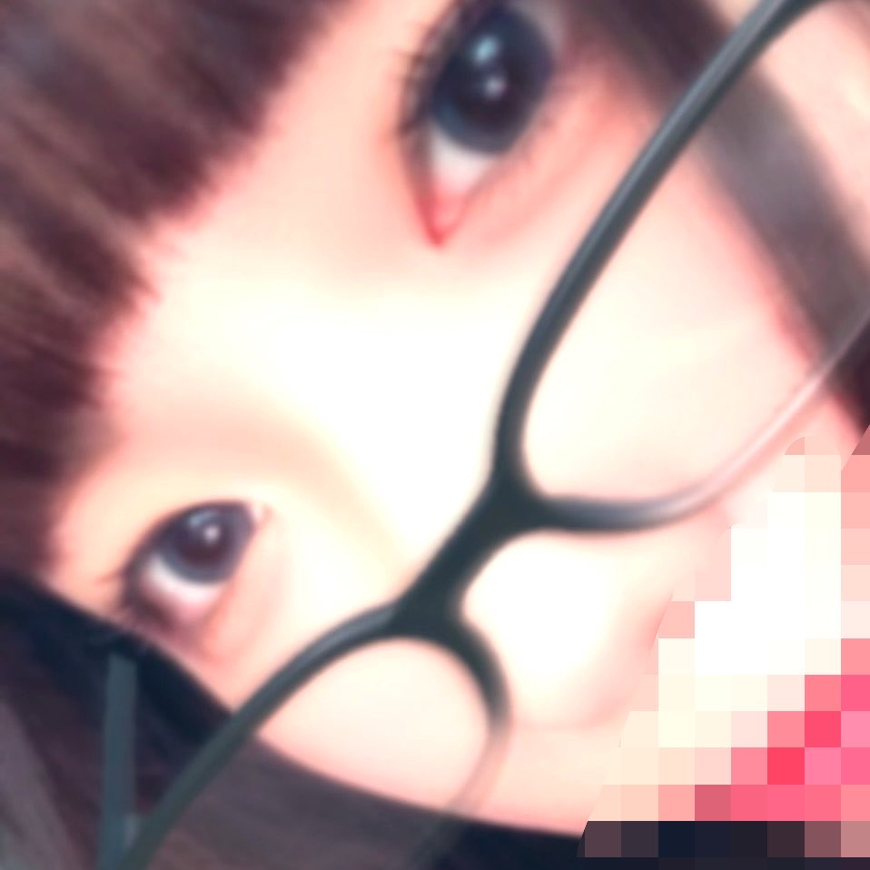 藍 tweet media