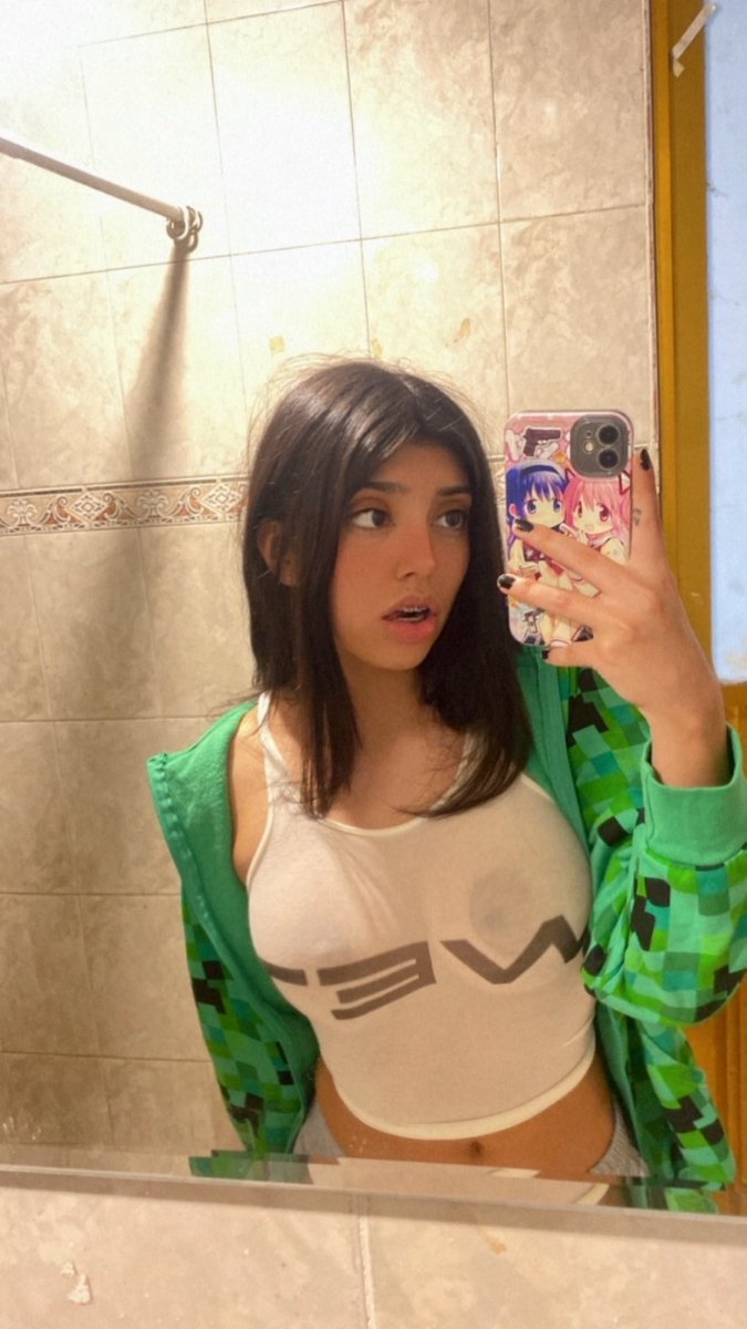 lilprincesex's tweet photo. https://t.co/xkd3RJCJQI