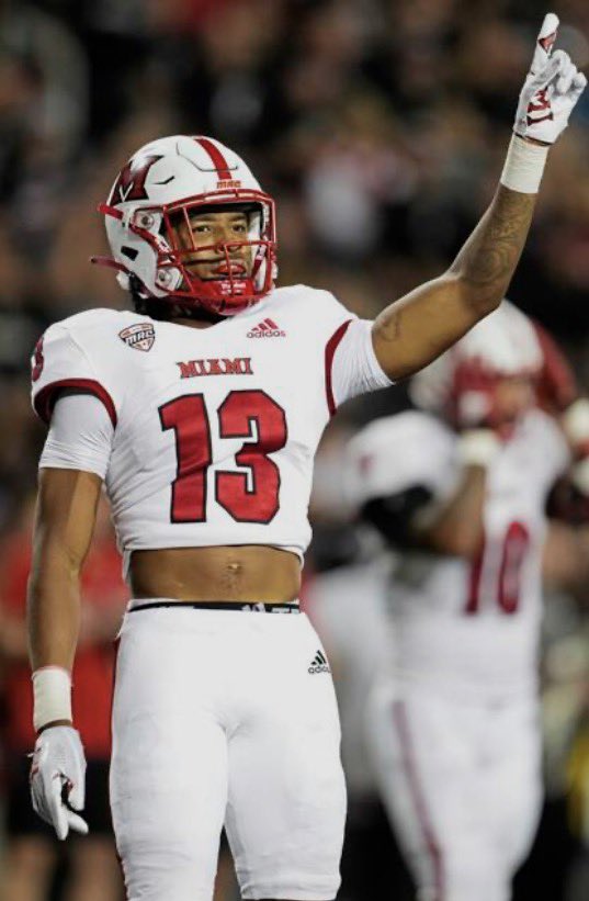 chance1x_'s tweet photo. Blessed to receive an offer from miami ohio🔴⚪️#agtg https://t.co/KVOZN1Ucdn