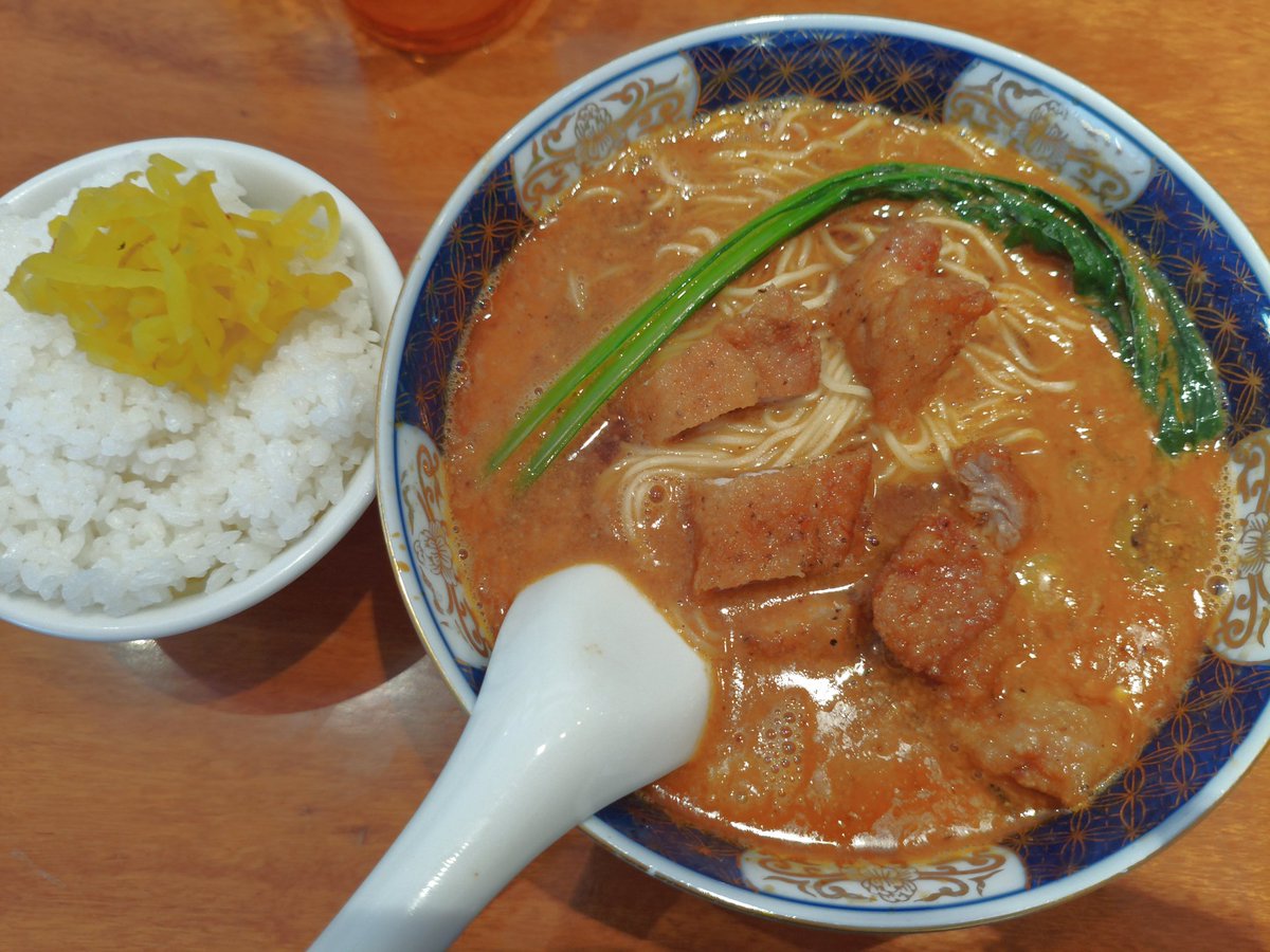・支那麺　はしご
・東銀座駅
・排骨担々麺＋ライス食べ放題
・1200円
#すすり歩きレポ