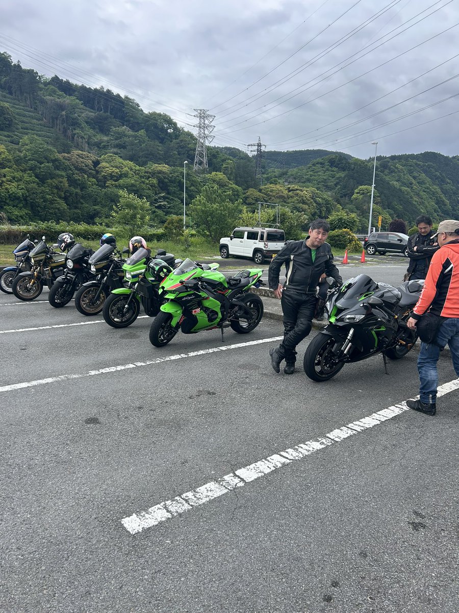 おやびん tweet media