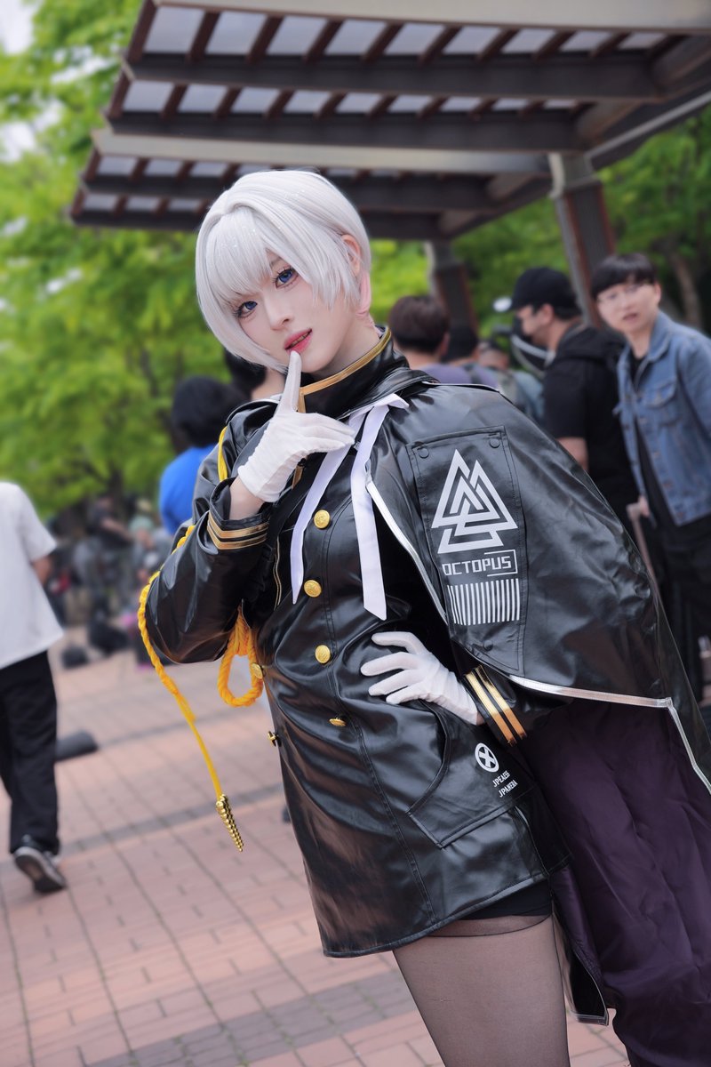 서쪽 tweet media