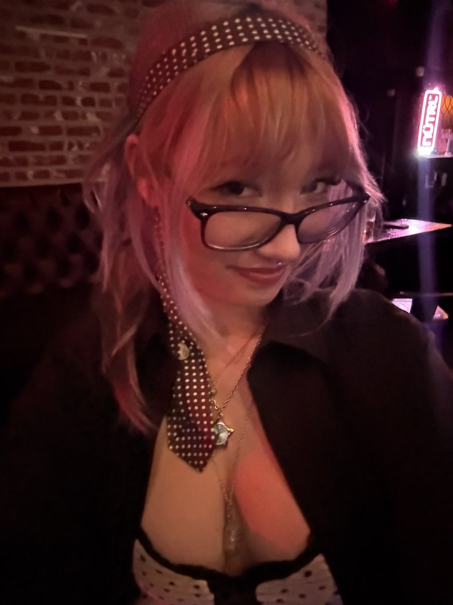 audestball's tweet photo. who wants to buy me a drink https://t.co/3mzZ77WArQ
