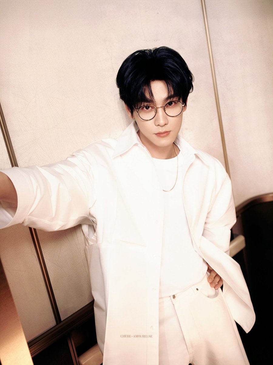 blblsuni's tweet photo. 하 ㅈㄴ좋아요 https://t.co/LhEx1nIHLB
