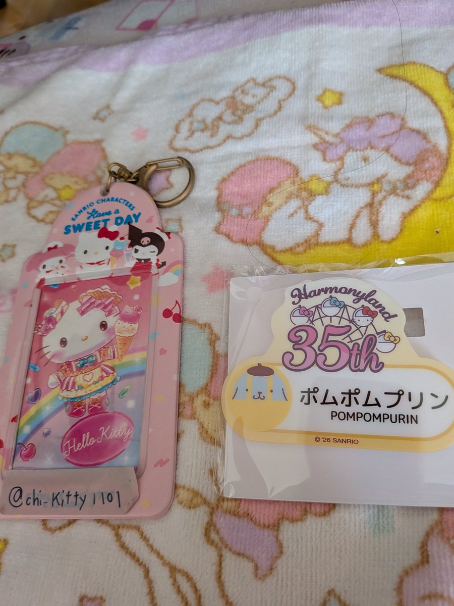 チハル tweet media