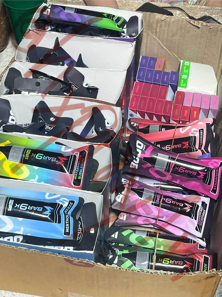 ร้านพินอินพร้อมส่ง ⛓️ ทักไลน์เลยค้าบ ปณ.50฿ tweet media