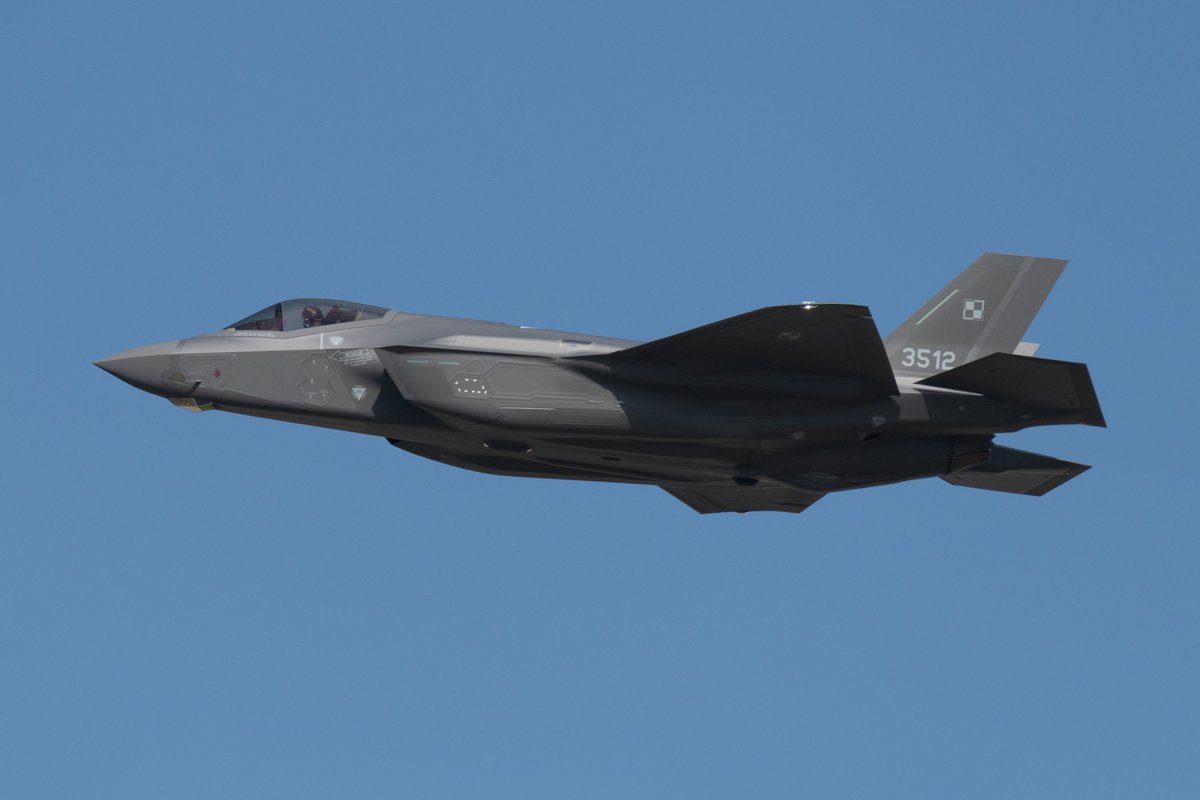 pressxtolive's tweet photo. Polish Air Force F-35A 3512 on a recent test flight at NAS JRB Fort Worth. https://t.co/eIsNvy74VF