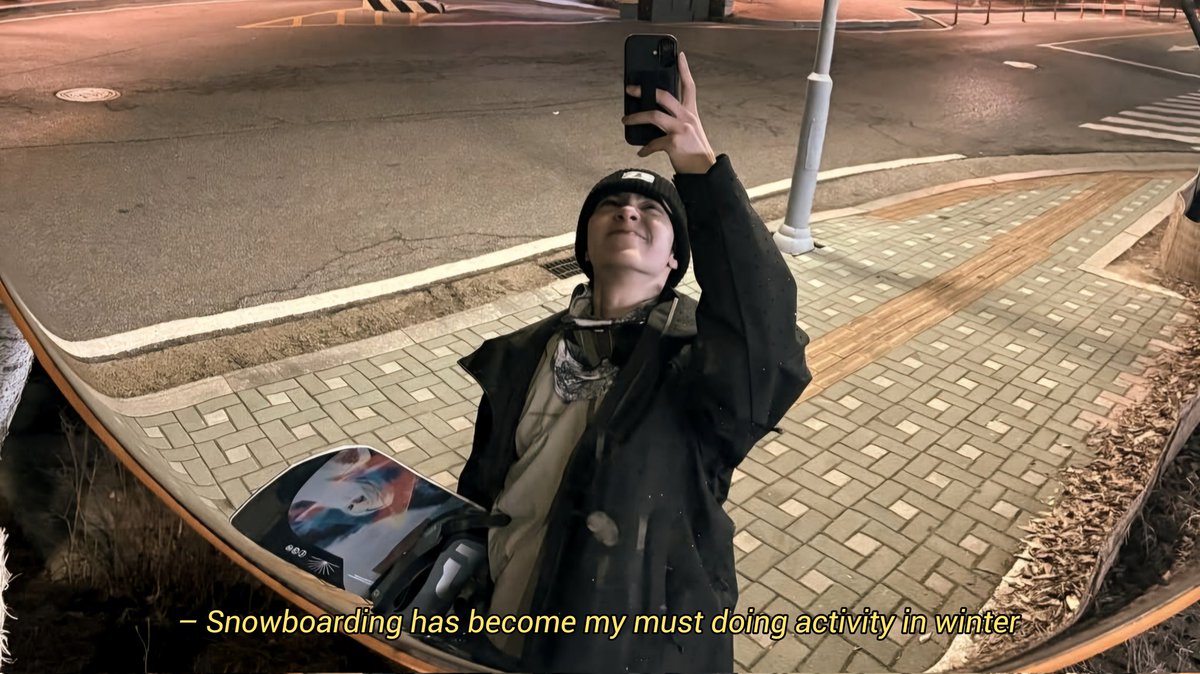 hendery 𝘧𝘪𝘭𝘮 tweet media
