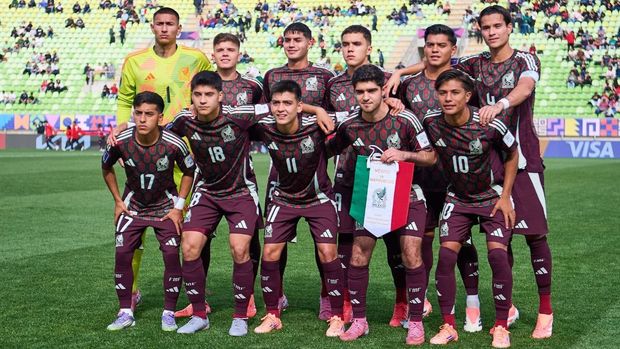 lamiradeldivino's tweet photo. El Tri Sub-20 se medirá en Triangular con Japón y los @Piratasfutbolfc en el estadio Luis 'Pirata' de la Fuente 🏟️⚽️

Lee más aquí: https://t.co/fujHyMatUF https://t.co/ywkVcMkLpi
