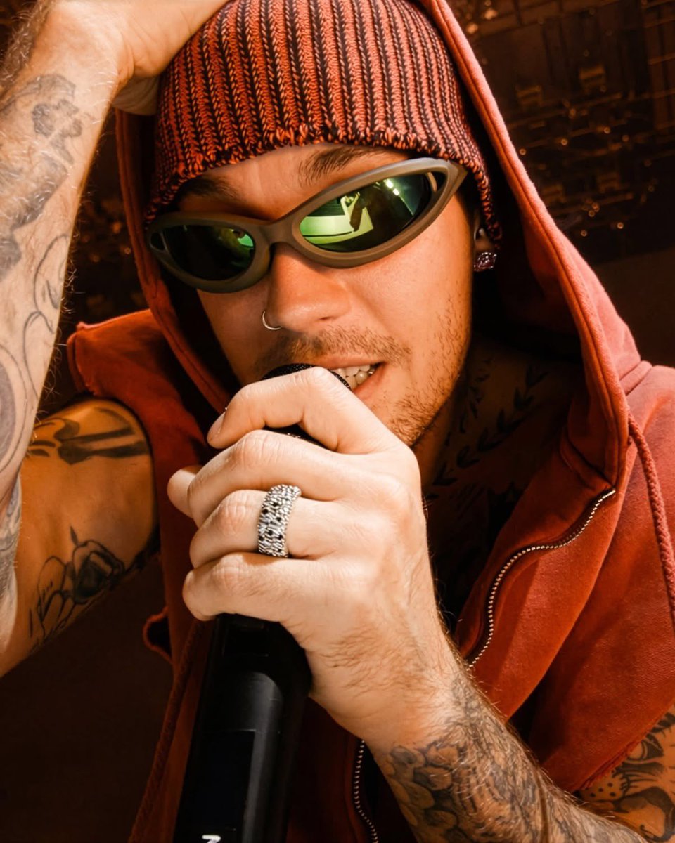 best justin pics (@postsjustin) on Twitter photo 