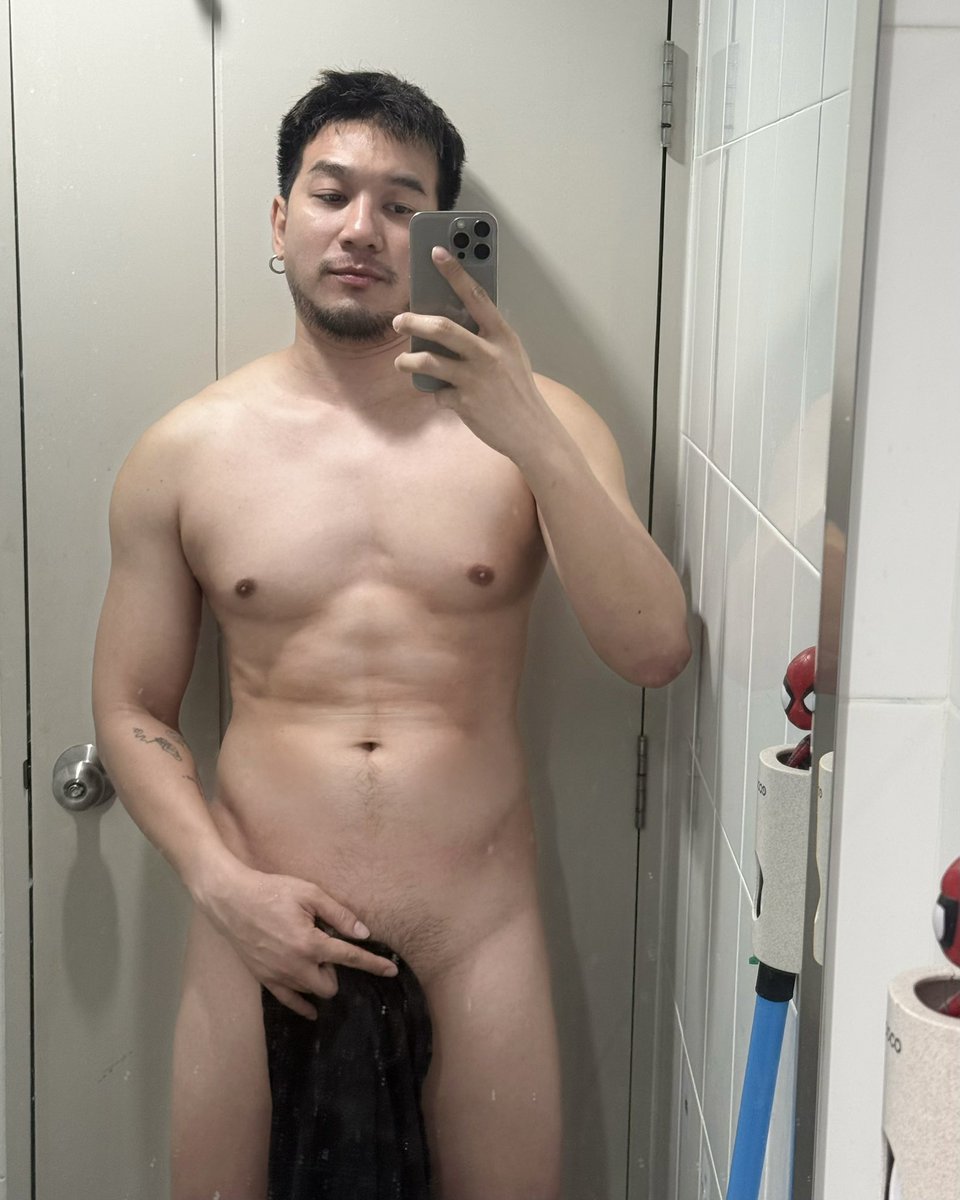 ตาโป๊ปกระบองยาม tweet media