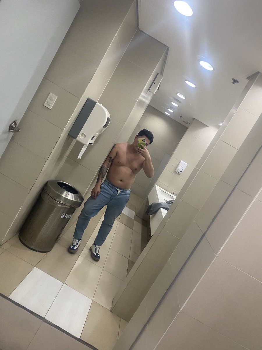 UncleBear tweet media