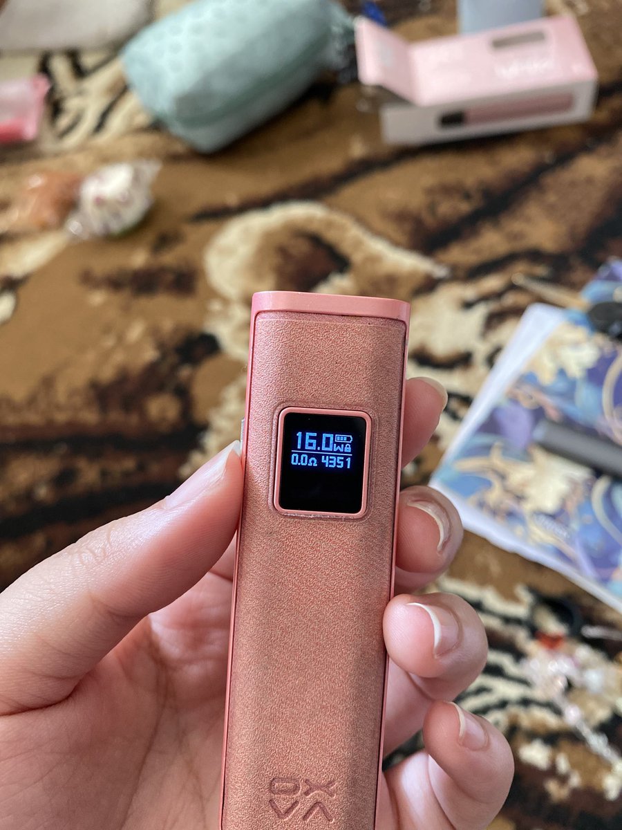 asrecyclebin's tweet photo. WTS 
OXVA SLIM PRO PINK 
hb 260 hj 165 batangan aja 
liquid foom icy mango 97% cuma pake sekali doang ngisi nyobain (gak cocok) harga 50k 

bundling oxva sama liquidnya jadi 200k nett 

*minus agak kotor aja tapi masih enak kok pemakaian baru 4000an isepan 

#wts #zonauangㅤ https://t.co/ohREzTsvBq