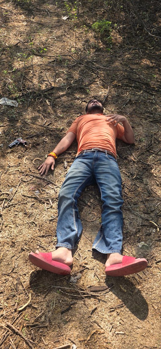 ग्रेटर नोएडा अपडेट
साकीपुर हत्याकांड में सूरजपुर पुलिस का एक्शन—कुछ ही घंटों में आरोपी गिरफ्तार, मुठभेड़ में दोनों पैरों में गोली लगने से घायल।
#GreaterNoida #Surajpur #UPPolice #CrimeUpdate