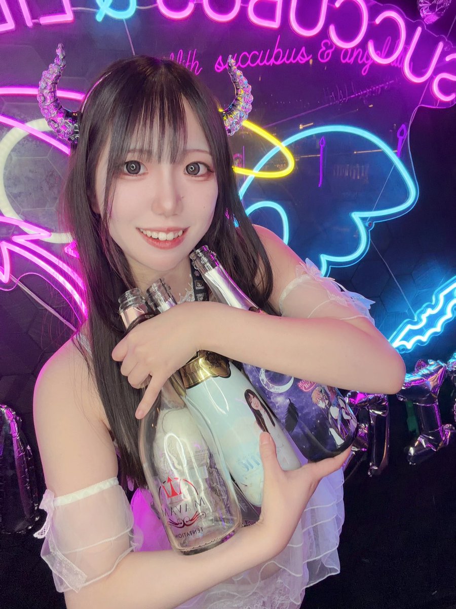 アイネ💜サキュバスシーシャLILITH tweet media
