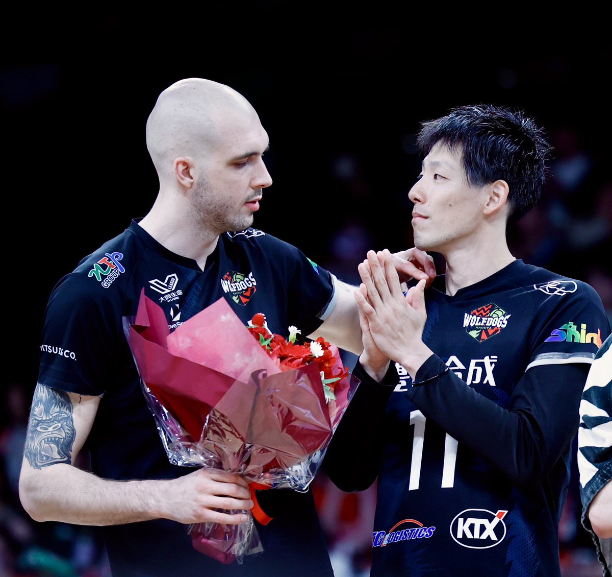 3Rainbow14's tweet photo. 🗓️2026.05.02
📍エントリオ

のるび×でんださん💐☺️

#傳田亮太 選手
#ノルベルト・フベル 選手
#ウルフドッグス名古屋 https://t.co/GGjm9ZiZxL