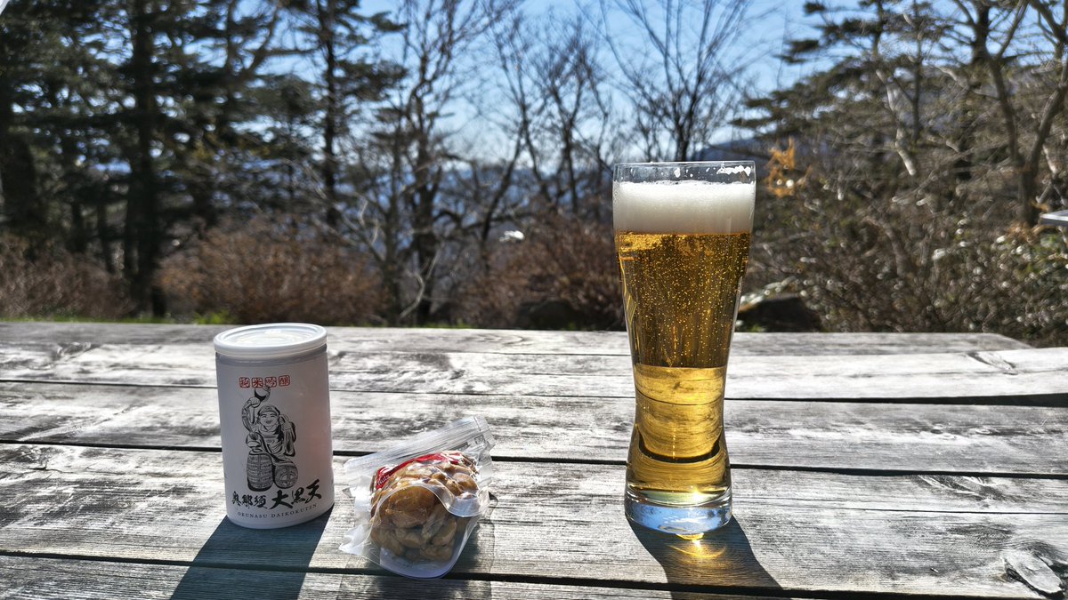 k_mrgk's tweet photo. 煙草屋旅館でテント泊でした https://t.co/Yyo8TsX6dl