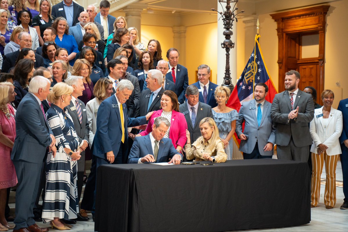 GA Senate Republicans tweet media