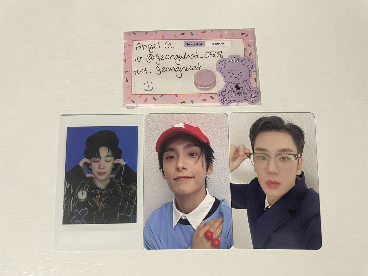 jeonghwat's tweet photo. WTS A.C.E PCs
Have: Bk light stick pouch pola, Junhee laptop case PC &amp; Bk stationary set PC
Prices: $8/$14/$12
WW: Yes!
Please message me if interested! #ace https://t.co/GLjHbXUsZb