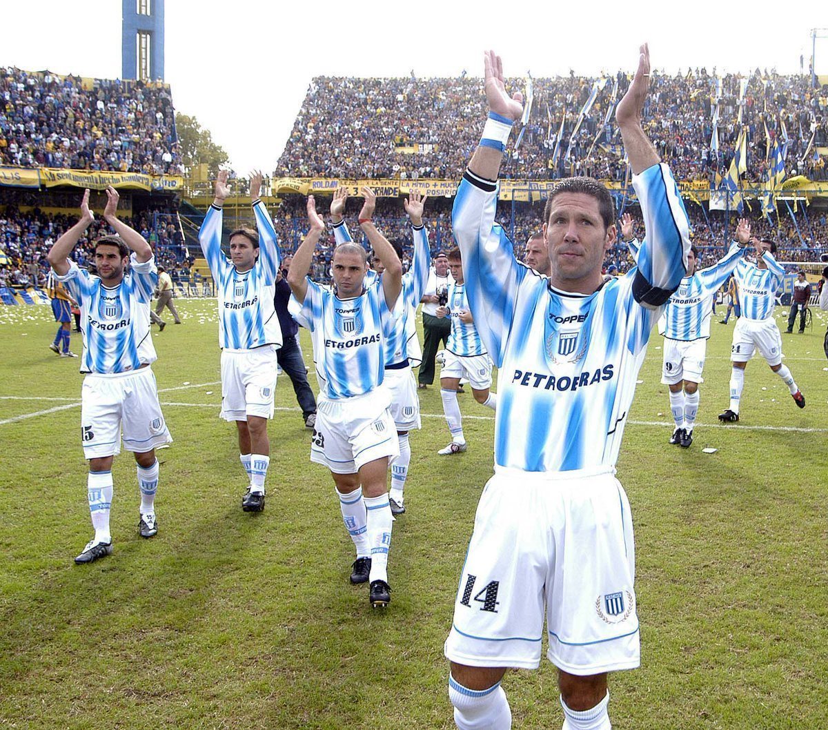 Racingmaníacos tweet media