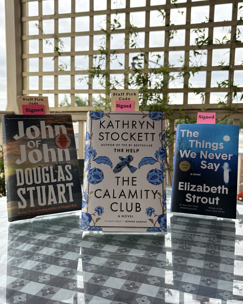 Square Books tweet media