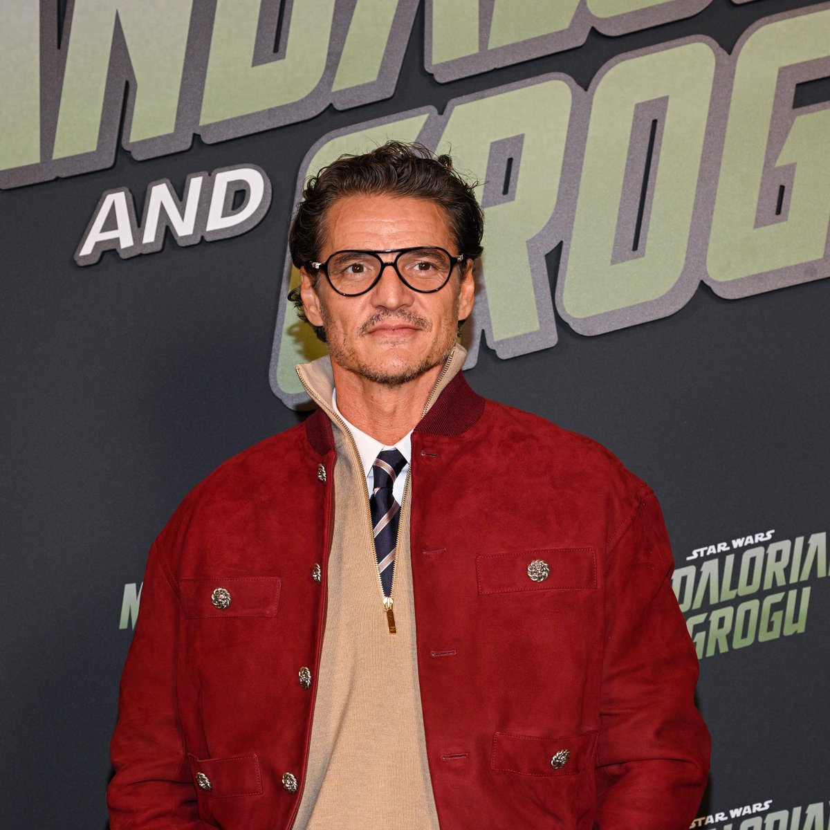 starwars's tweet photo. the stars shine bright in Paris.

Pedro Pascal, Sigourney Weaver, and Jon Favreau attend the Star Wars: The Mandalorian and Grogu fan event. Experience the film in theaters and IMAX on May 22. https://t.co/oO5Cz6UMdF

#TheMandalorianAndGrogu https://t.co/xu1dbyK6lf