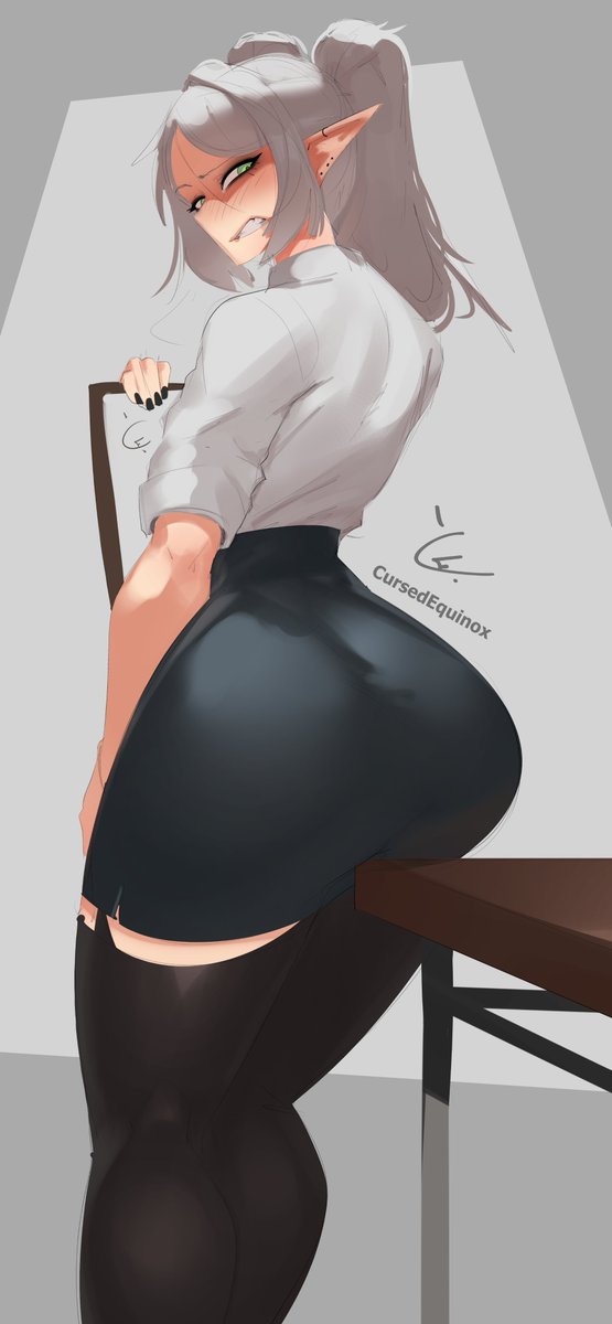 CursedEquinox1's tweet photo. Office Frieren putting that extra  lifespan to good use

also golden week or whatever https://t.co/svobcv4Bqz