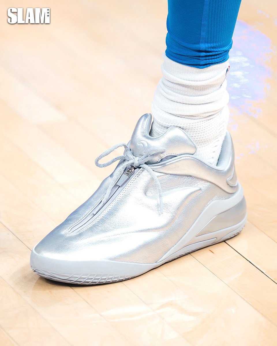 SLAM Kicks tweet media