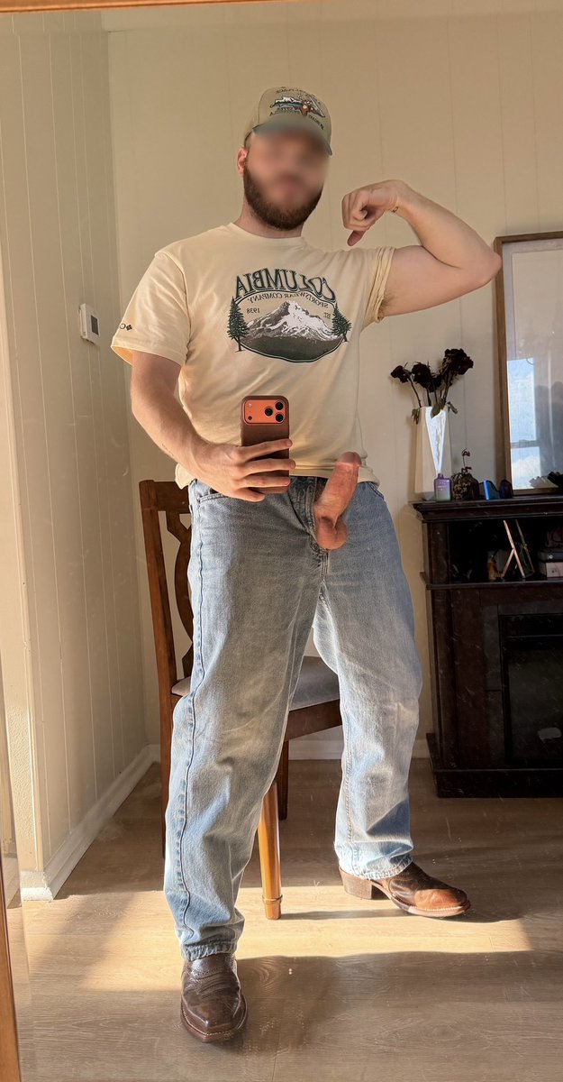 who wants a country boy with a fat dick to breed their tight hole?
