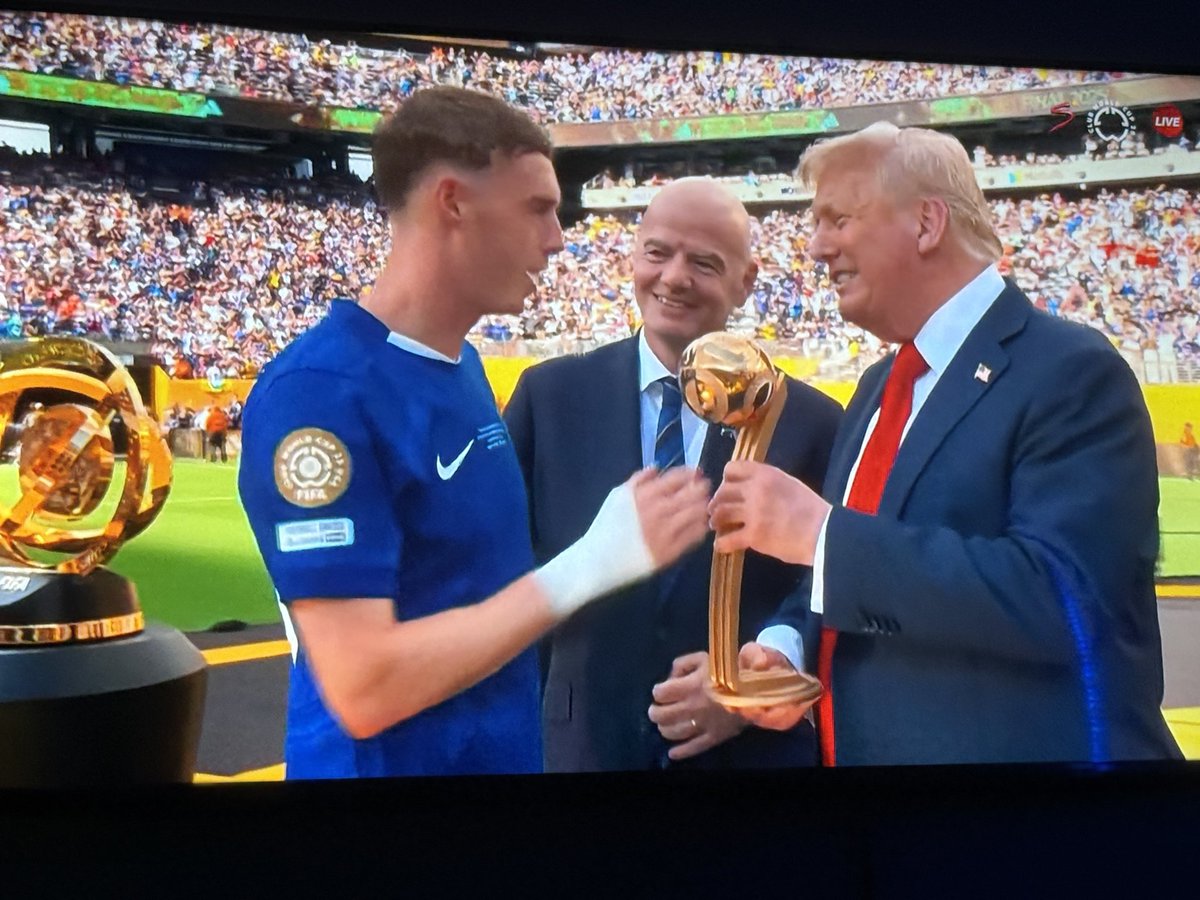 akp_esiri's tweet image. 📷 Happy 24th birthday Cole Palmer 🥶❄ Chelsea Goldenboy 🏆
#CFC #Palmer #ChelseaTickets