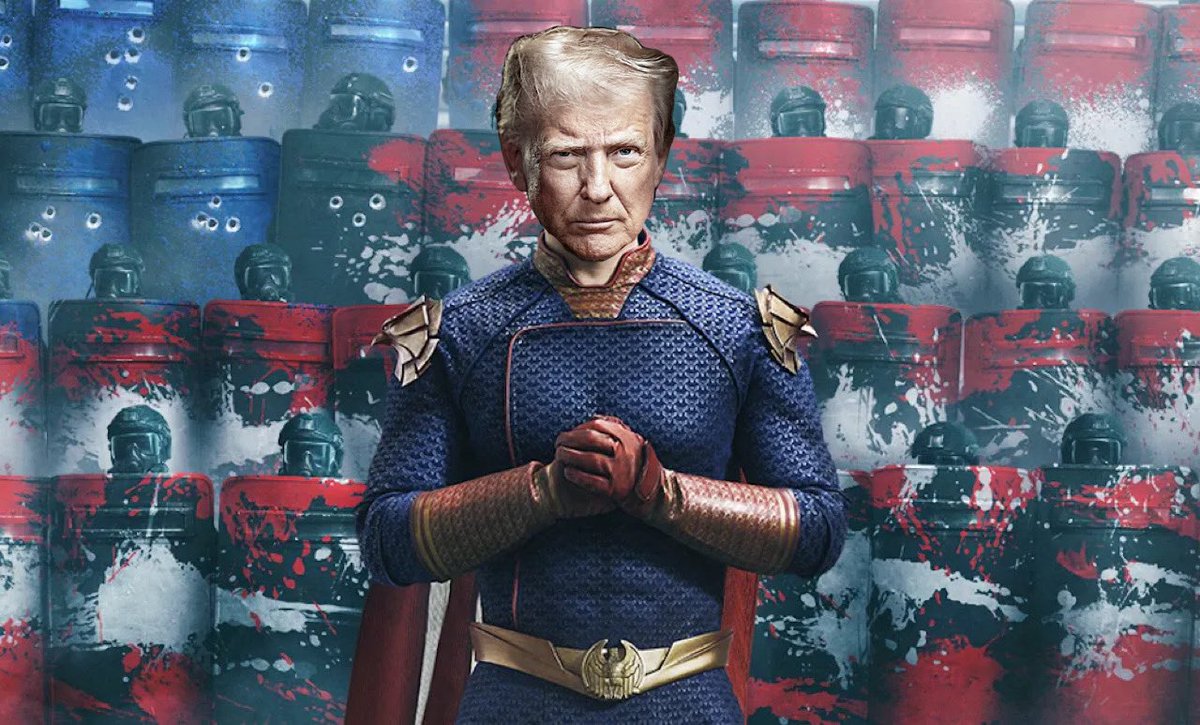 Carsfan2007's tweet photo. @Phoenix7Forever This is how I see Trump as https://t.co/TSUZ7o8PiY
