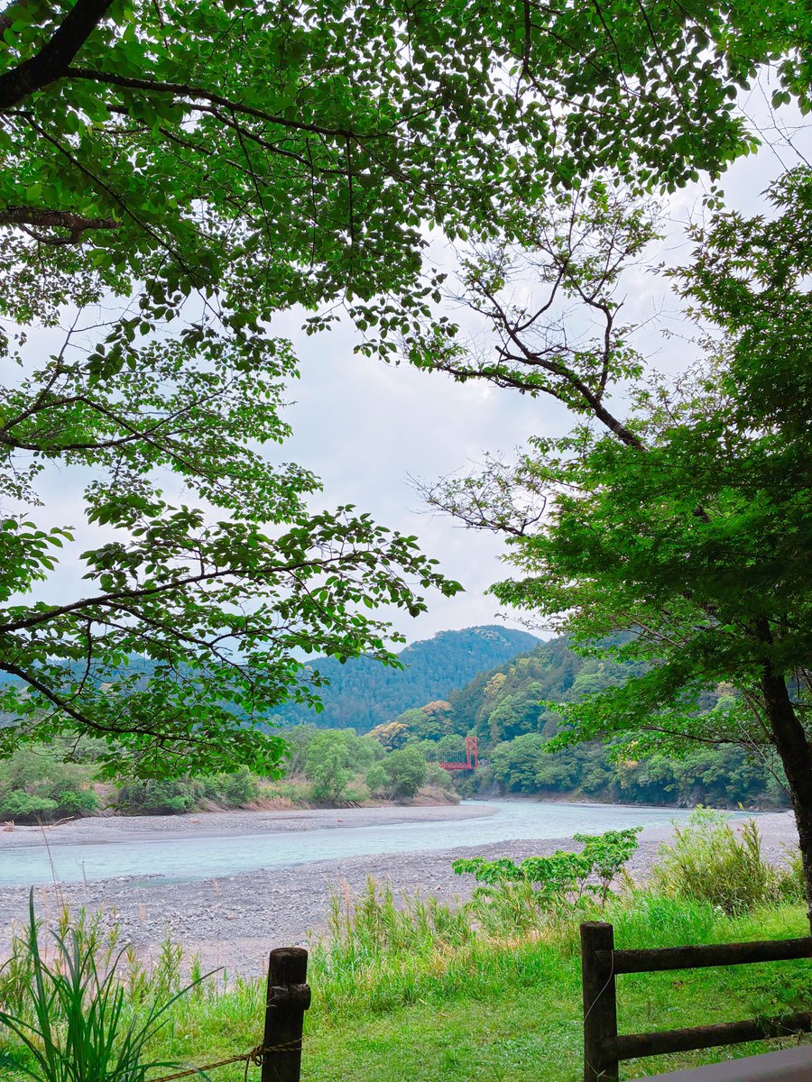 yuitter0107's tweet photo. GW後半はキャンプ🌲
揚げ物はキャンプの時だけ。
外で食べる揚げ物ってなんで美味しいんだろ。
何気ない味噌汁やおこげ付きご飯もキャンプマジックで美味しい🪄
#キャンプ https://t.co/LmlImoJoTW