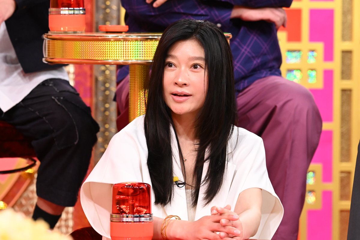 明日よる７時〜 #突破ファイル ２時間SP🪭

◤
 　  　    #篠原涼子
    ✨スタジオ初登場✨
　　　　　　　　　　　　◢

篠原さん出演！
『#パンチドランクウーマン Season2』
Huluで独占配信中🫟
<a href="/punchdrunk_ntv/">パンチドランク・ウーマンSeason2【公式】Hulu独占配信中</a>