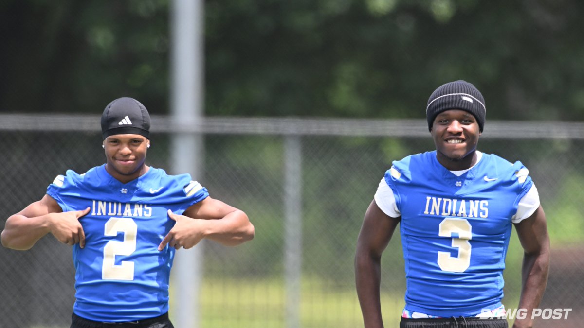 MattDeBary's tweet photo. Enjoyed spending time with two of the nation's best today at McEachern.

These two know how to have a good time.

Full stories and updates coming soon on Dawg Post https://t.co/OLl2Wq4MrG