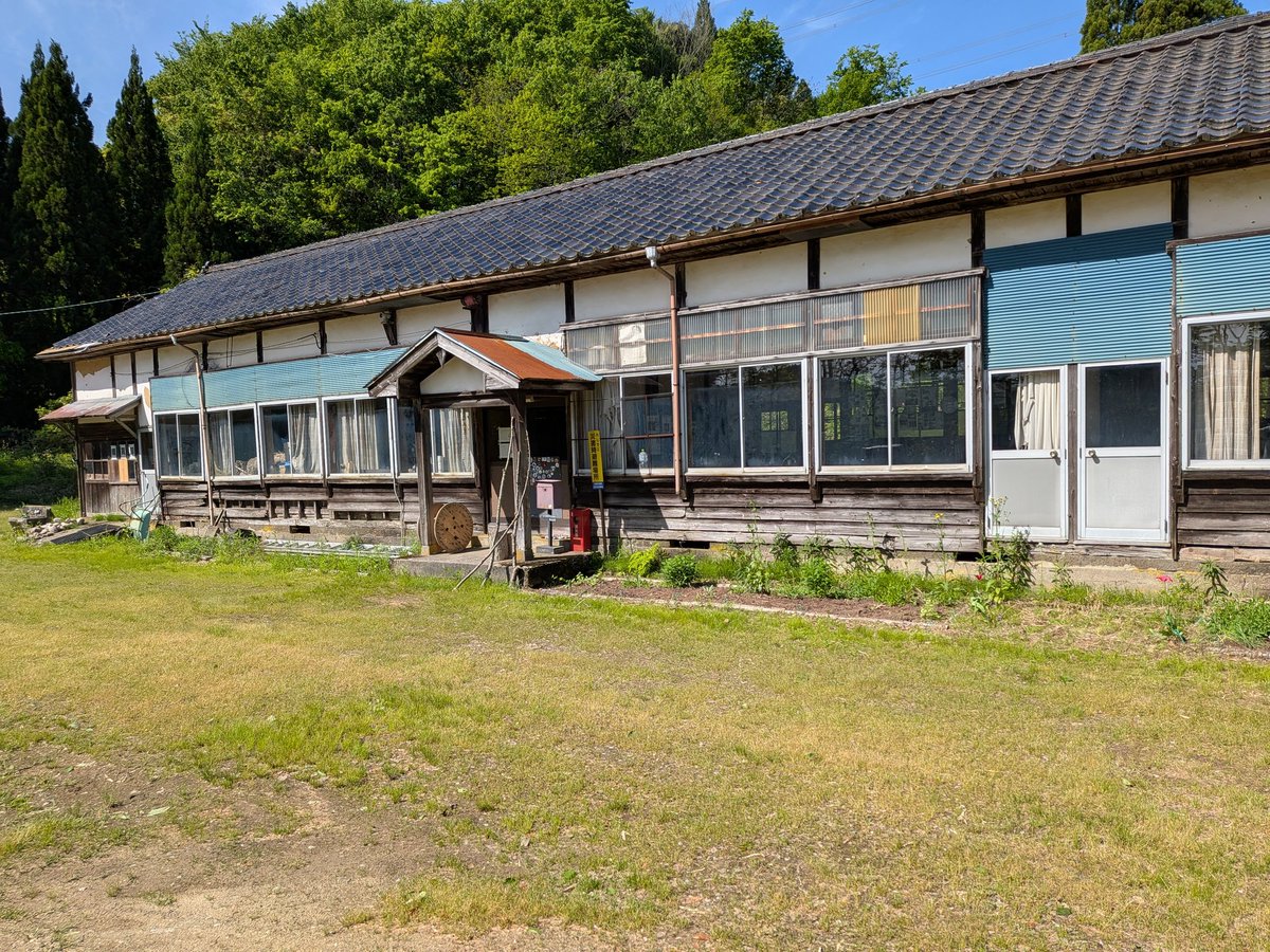 papadango_camp's tweet photo. 2年ぶりくらい（？）のソロキャン
楽しめました⛺️
内山さん　ありがとうございました🙇

それでは乙キャンです https://t.co/vZx3CcJBRI