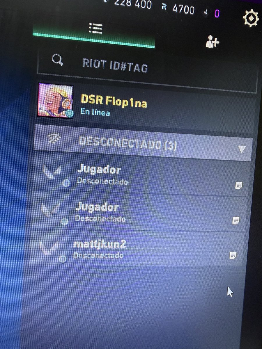 Flop1na's tweet photo. Hoy entré a mi cuenta de TR, la misma de 2022. 
Hace casi dos años que no estás, y aunque dentro del juego no siempre estuviéramos de acuerdo, lo que fuiste como persona me marcó mucho más que cualquier partida.
Hay personas que no se olvidan, y vos sos una de ellas. @Mattjkun 🤍 https://t.co/B0lGy2lcao