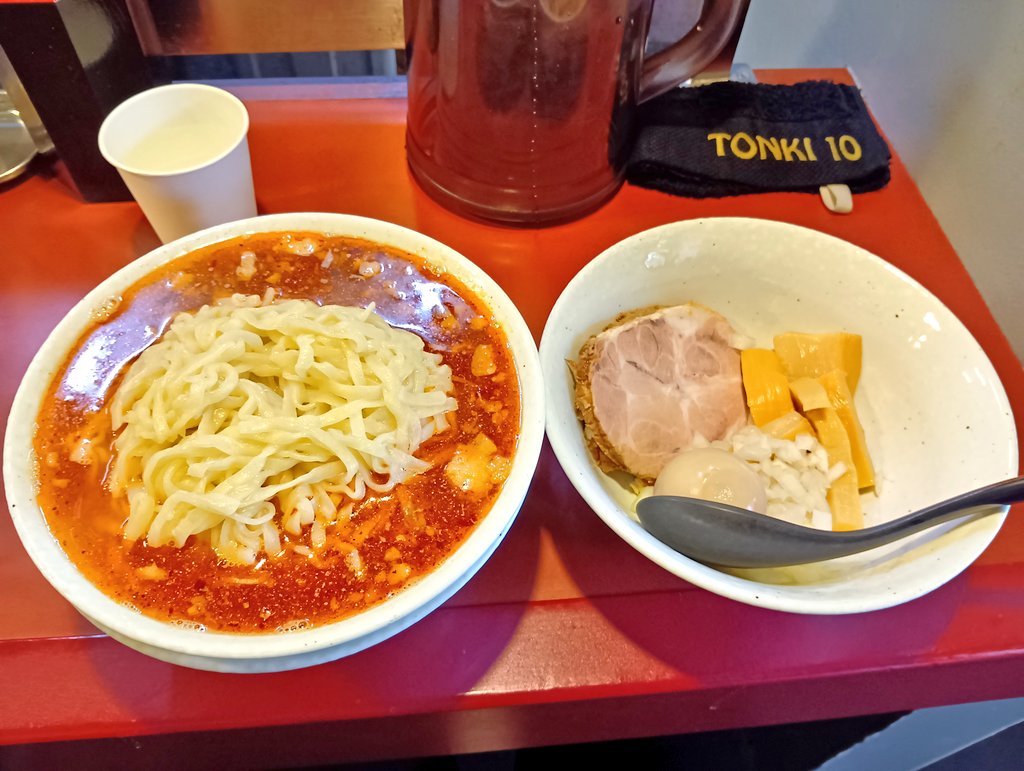 たけのこ tweet media