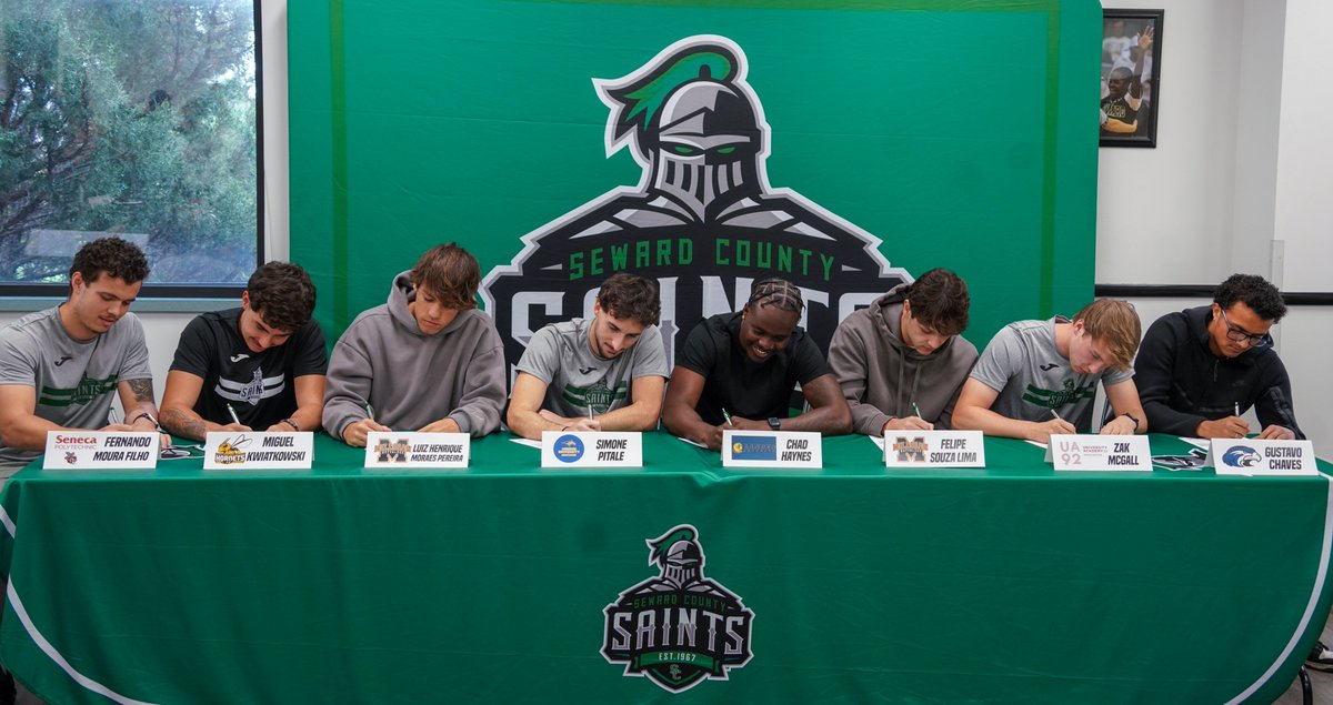 SewardSaints's tweet photo. .@SCCCMSoccer saw 11 student-athletes sign with four-year schools this afternoon in the Hall of Saints!

Congratulations to this group and thank you for representing the Saints the right way!

Miguel Kwiatkowski - Harris-Stowe State 
Fernando Moura Filho - Seneca Polytechnic 
Zak McGall - University Academy 92 Manchester
Felipe Lima - Milligan University
Gustavo Chaves - Shorter University
Simone Pitale - Monroe University 
Chad Haynes - Lander University 
Rodrigo Valladao - Culver Stockton 
Renan Maestri - Missouri Valley University 
Nissi Mkhosana - Doane University 

#GoodToBeGreen