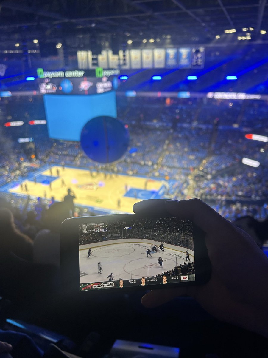 Avs/Thunder SUPERFAN Luke Raczkowski tweet media