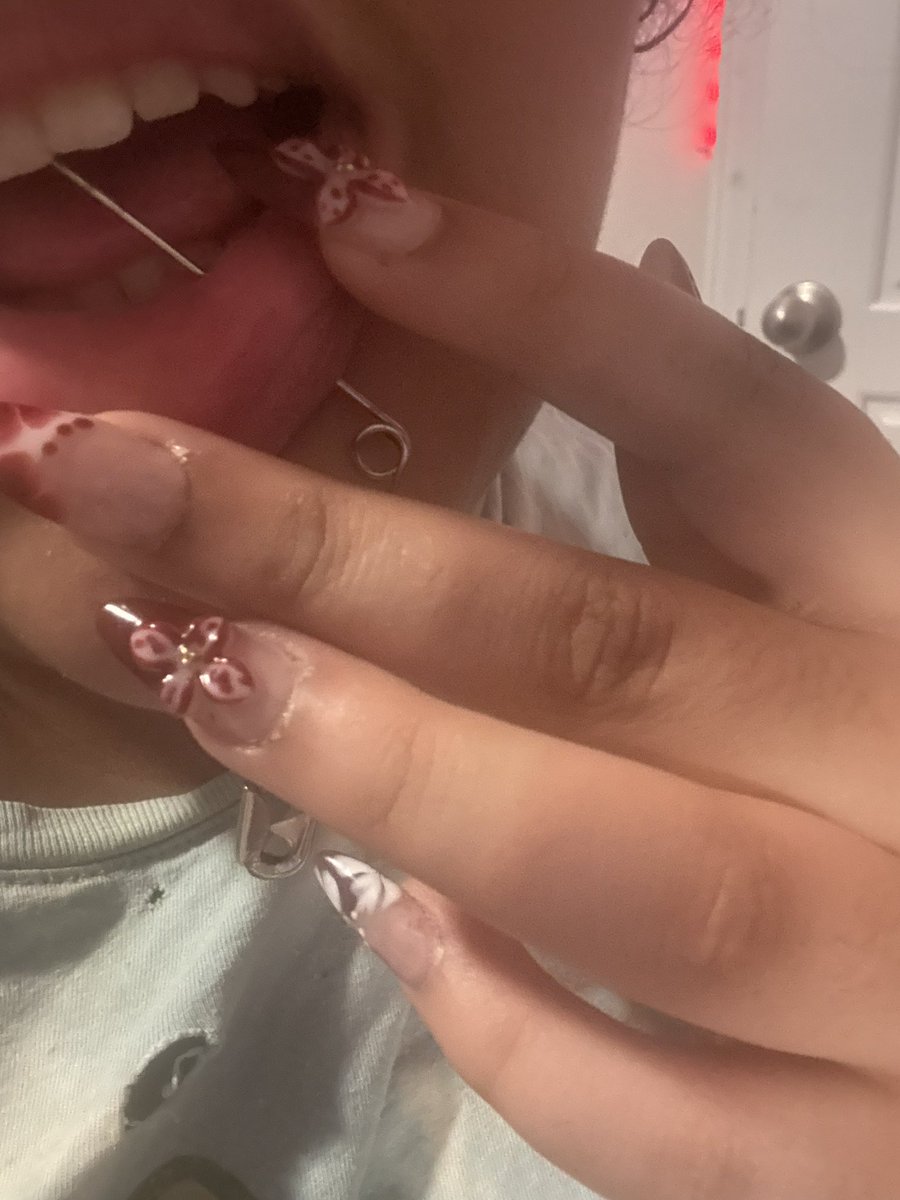 yourpuppy___'s tweet photo. sorry, thought the first pic was aesthetic… video to make up for it 😞

#nsfwtwt #piercing #puppygirl https://t.co/AORBhc8tX4