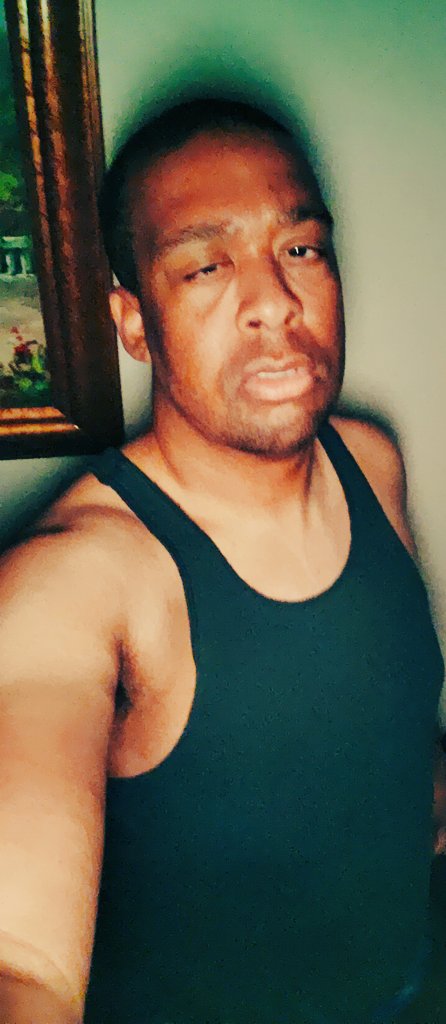 cloud1012005's tweet photo. Come play in the dark with me 😏😝 https://t.co/7aRvOBDL00